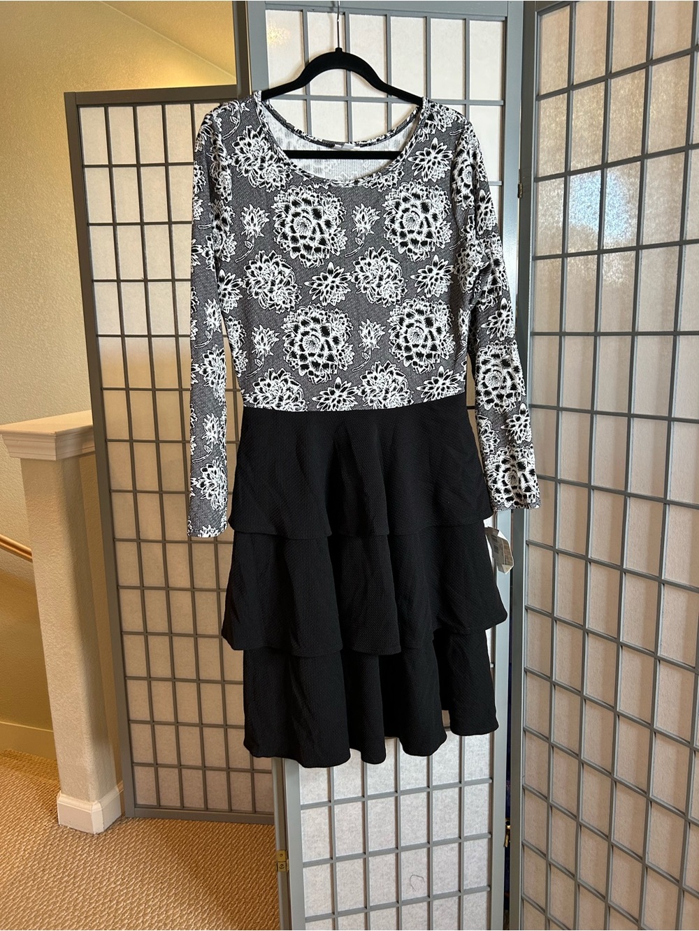 NWT LuLaRoe Georgia Black Tiered Dress with Black and White Floral Bodice